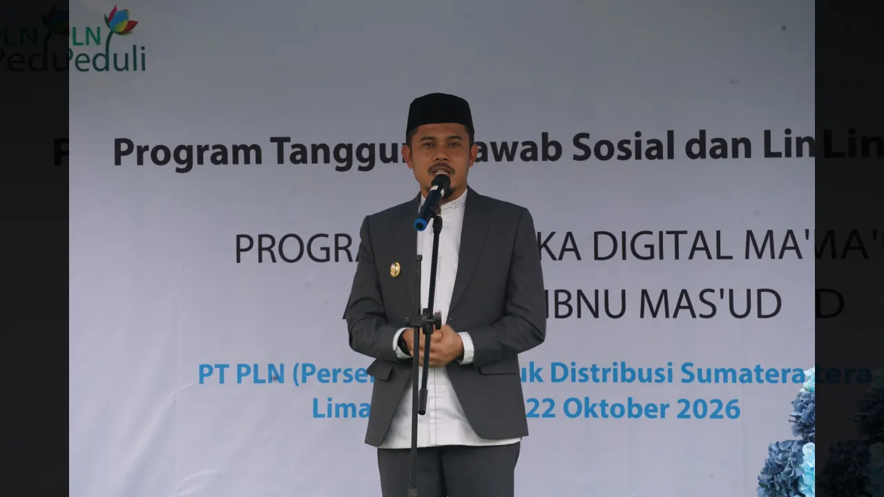 PLN UID Sumbar Bantu Pengadaan Laboratorium Komputer